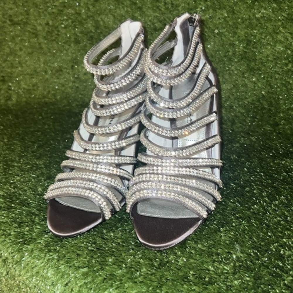 NINA New York rhinestone heels. Size 6.5